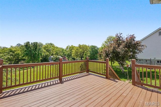 64 Spring Trail Court, St Charles, MO 63303