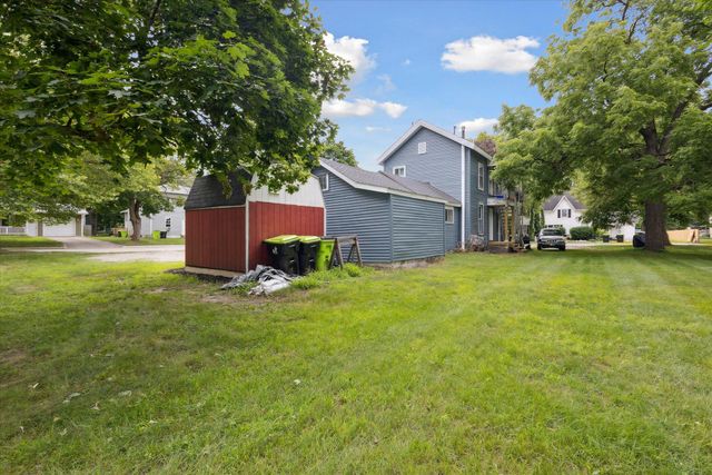 120 E Montcalm Street, Greenville City, MI 48838