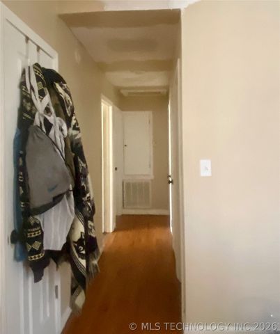 2462 N Oswego Avenue, Tulsa, OK 74115