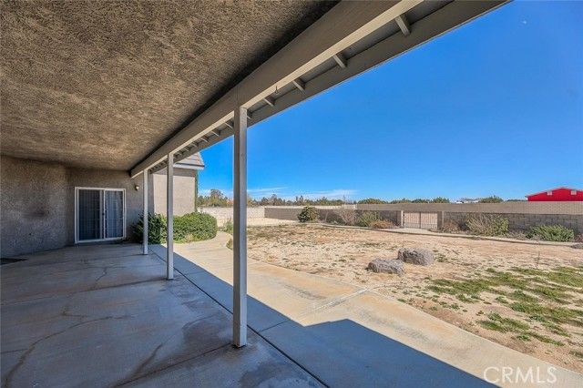 40028 25th, Palmdale, CA 93551