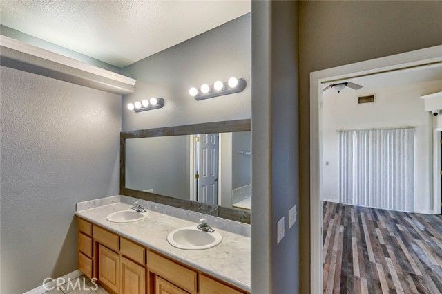 40028 25th, Palmdale, CA 93551