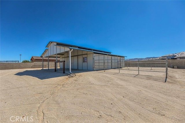 40028 25th, Palmdale, CA 93551