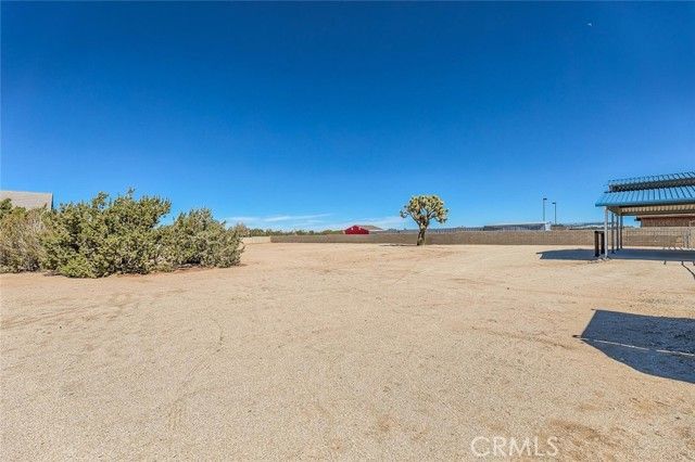 40028 25th, Palmdale, CA 93551
