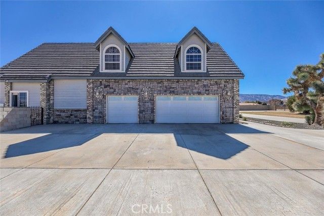 40028 25th, Palmdale, CA 93551