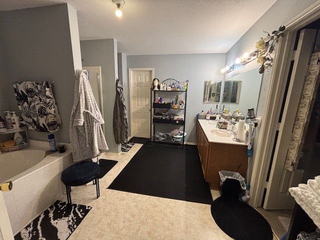 1020 Lowndes Lane, Wylie, TX 75098