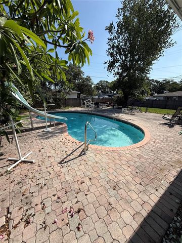 1410 KINGS HIGHWAY, Clearwater, FL 33755