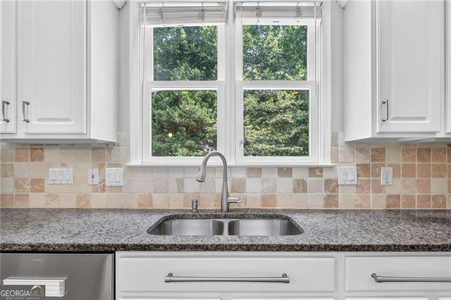 2306 Arabian Drive NE, Marietta, GA 30062