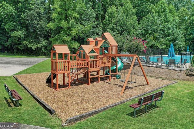 2306 Arabian Drive NE, Marietta, GA 30062
