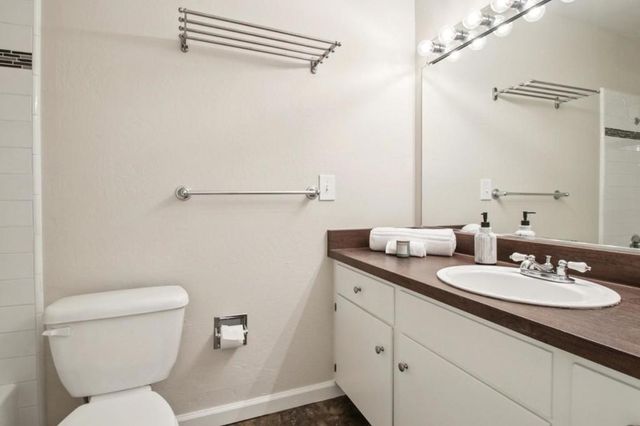 1458 Hudson Street 207, Redwood City, CA 94061