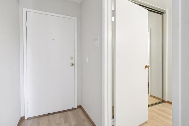 1458 Hudson Street 207, Redwood City, CA 94061