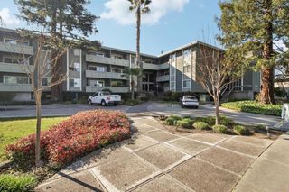 1458 Hudson Street 207, Redwood City, CA 94061