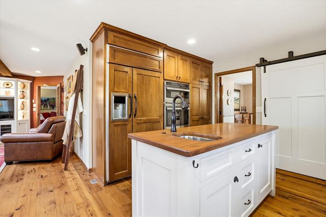 11790 Kathryn Ln, Nevada City, CA 95959