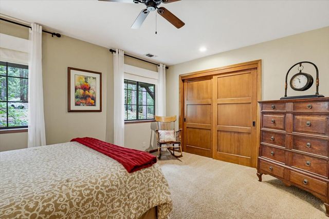 11790 Kathryn Ln, Nevada City, CA 95959