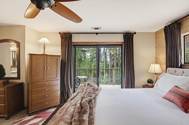 11790 Kathryn Ln, Nevada City, CA 95959
