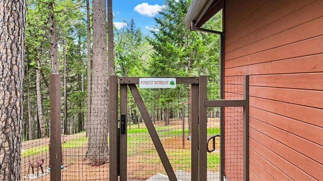 11790 Kathryn Ln, Nevada City, CA 95959