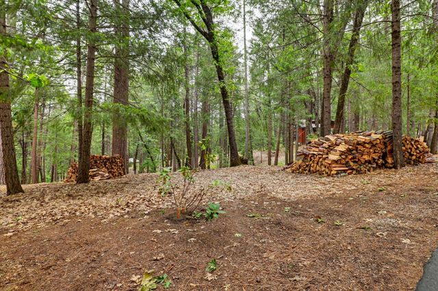 11790 Kathryn Ln, Nevada City, CA 95959