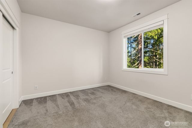 404 6th Lane NE, Issaquah, WA 98029