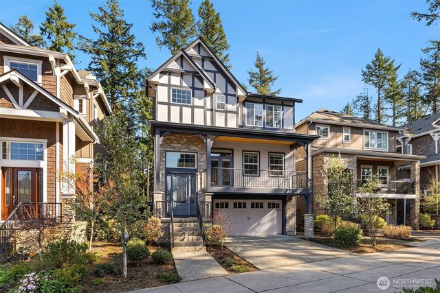 404 6th Lane NE, Issaquah, WA 98029