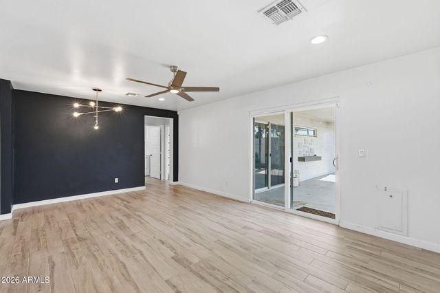 4720 N 14TH Avenue, Phoenix, AZ 85013