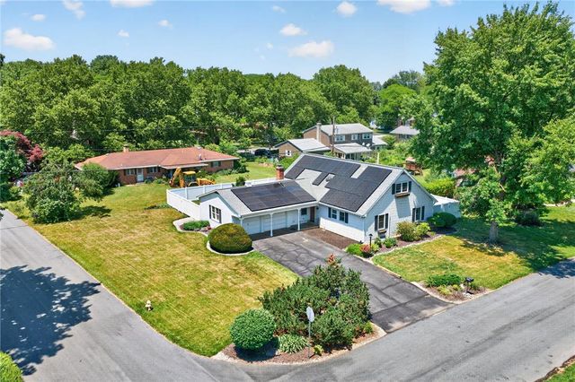 1319 Warba Drive, Upper Macungie Twp, PA 18104
