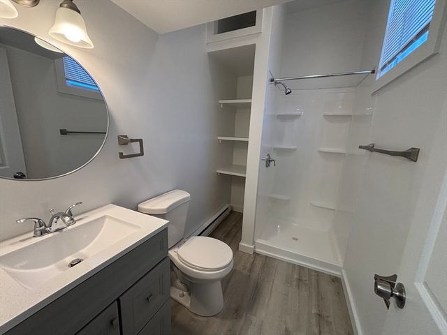 142 Gove St 1, Boston, MA 02128