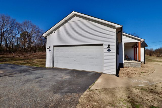 302 FORD STORE RD, Ripley, TN 38063