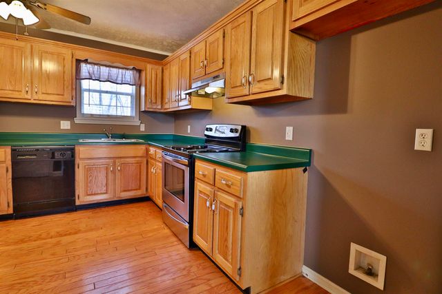 302 FORD STORE RD, Ripley, TN 38063