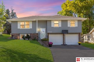 6722 S 75 Street, Ralston, NE 68127