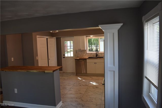 25700 Briardale Avenue, Euclid, OH 44132