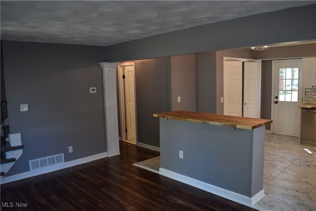 25700 Briardale Avenue, Euclid, OH 44132