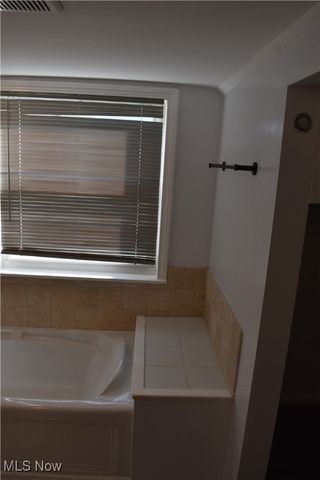 25700 Briardale Avenue, Euclid, OH 44132