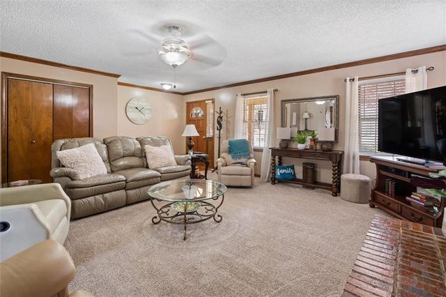 112 W Allison Circle, Carrollton, GA 30116