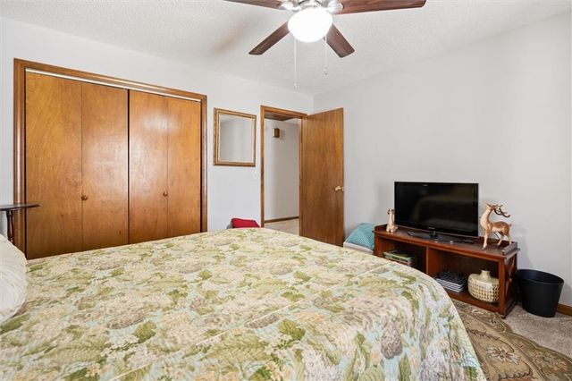 112 W Allison Circle, Carrollton, GA 30116