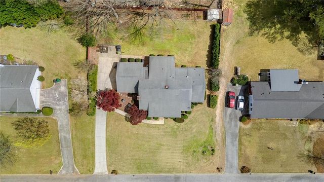 112 W Allison Circle, Carrollton, GA 30116
