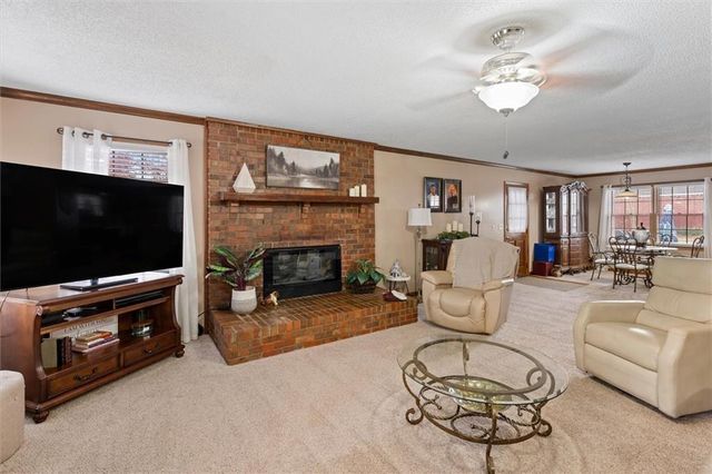 112 W Allison Circle, Carrollton, GA 30116