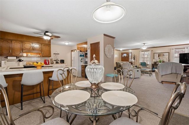 112 W Allison Circle, Carrollton, GA 30116