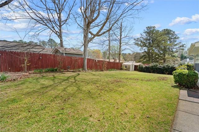 112 W Allison Circle, Carrollton, GA 30116