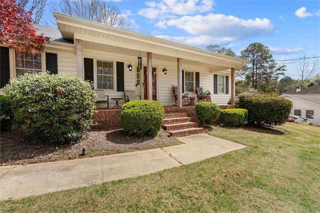 112 W Allison Circle, Carrollton, GA 30116