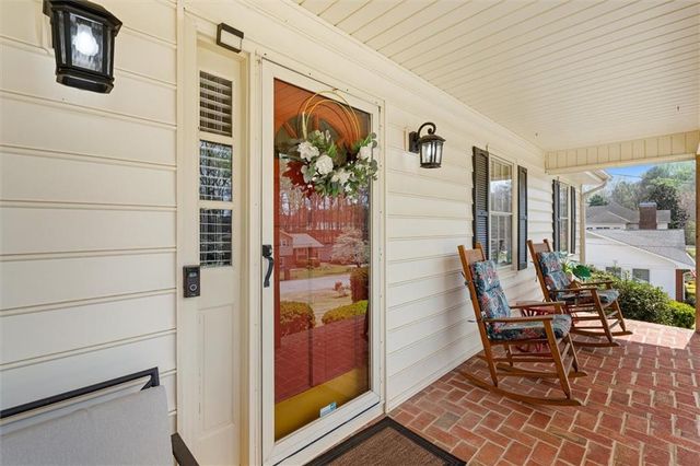 112 W Allison Circle, Carrollton, GA 30116