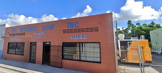 2421 NW 27th Ave, Miami, FL 33142