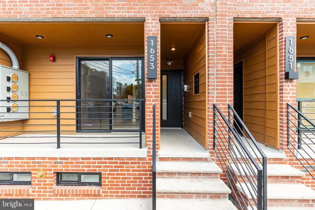 1651 6TH ST N, Philadelphia, PA 19122