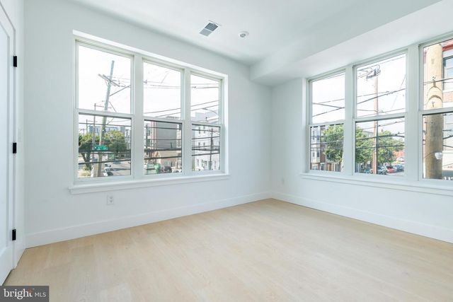 1651 6TH ST N, Philadelphia, PA 19122