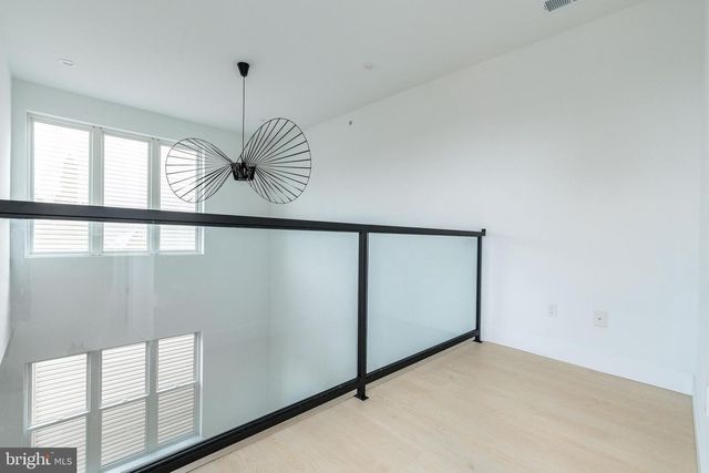 1651 6TH ST N, Philadelphia, PA 19122