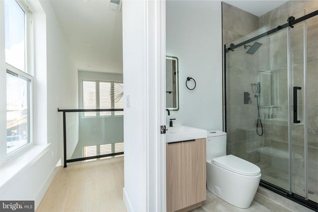 1651 6TH ST N, Philadelphia, PA 19122