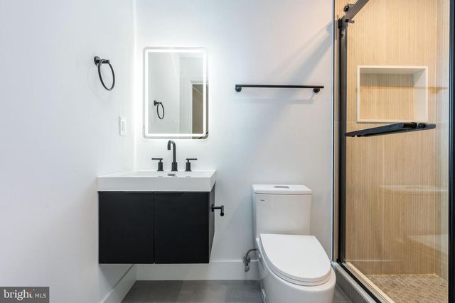 1651 6TH ST N, Philadelphia, PA 19122