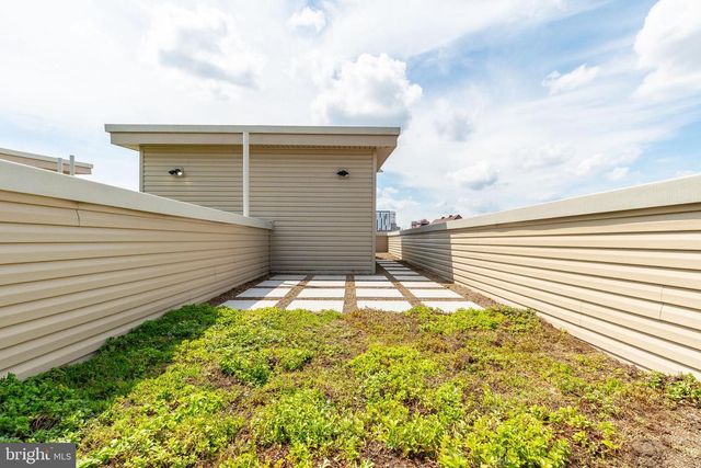 1651 6TH ST N, Philadelphia, PA 19122