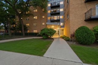 2501 W Bryn Mawr Avenue 102, Chicago, IL 60659