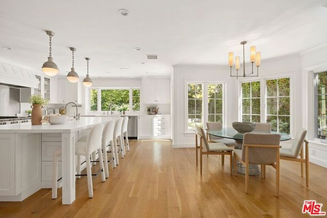 2828 Dumfries Road, Los Angeles, CA 90064