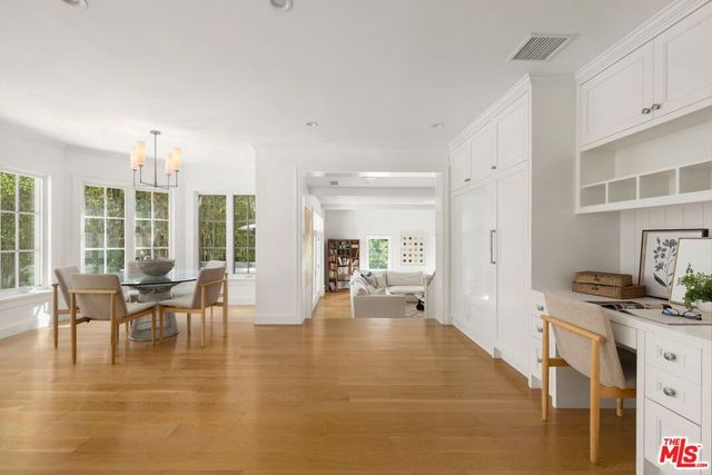 2828 Dumfries Road, Los Angeles, CA 90064
