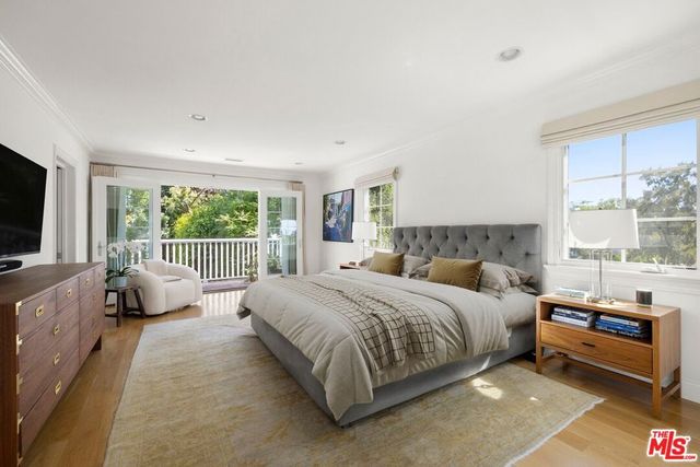 2828 Dumfries Road, Los Angeles, CA 90064